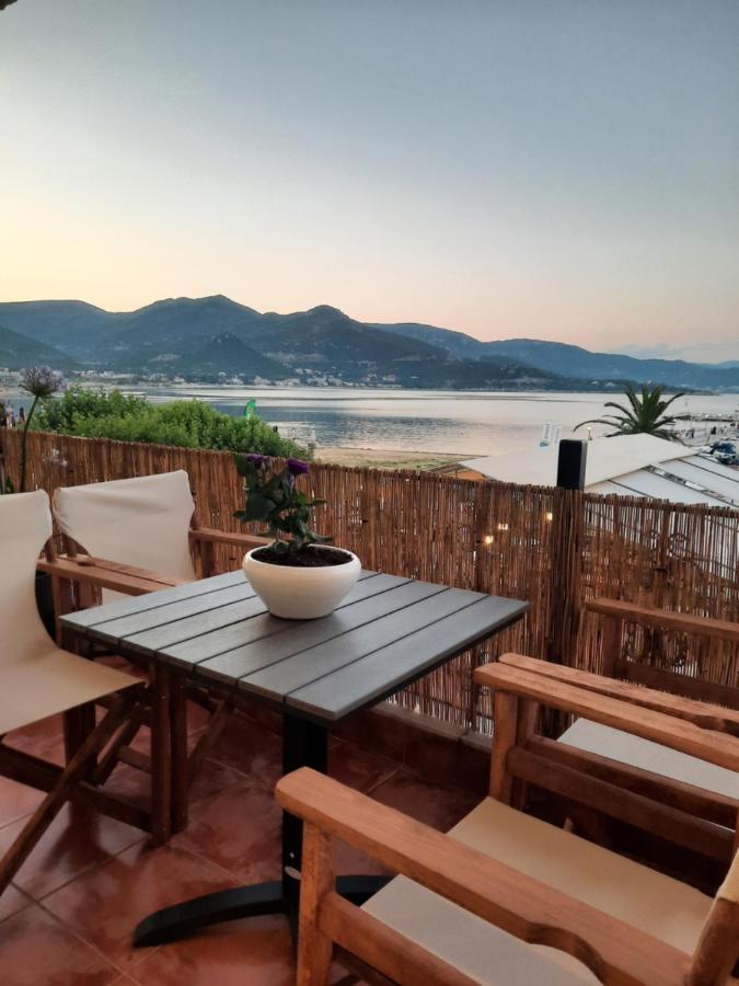 Guest House Del Mar Nea Iraklitsa エクステリア 写真