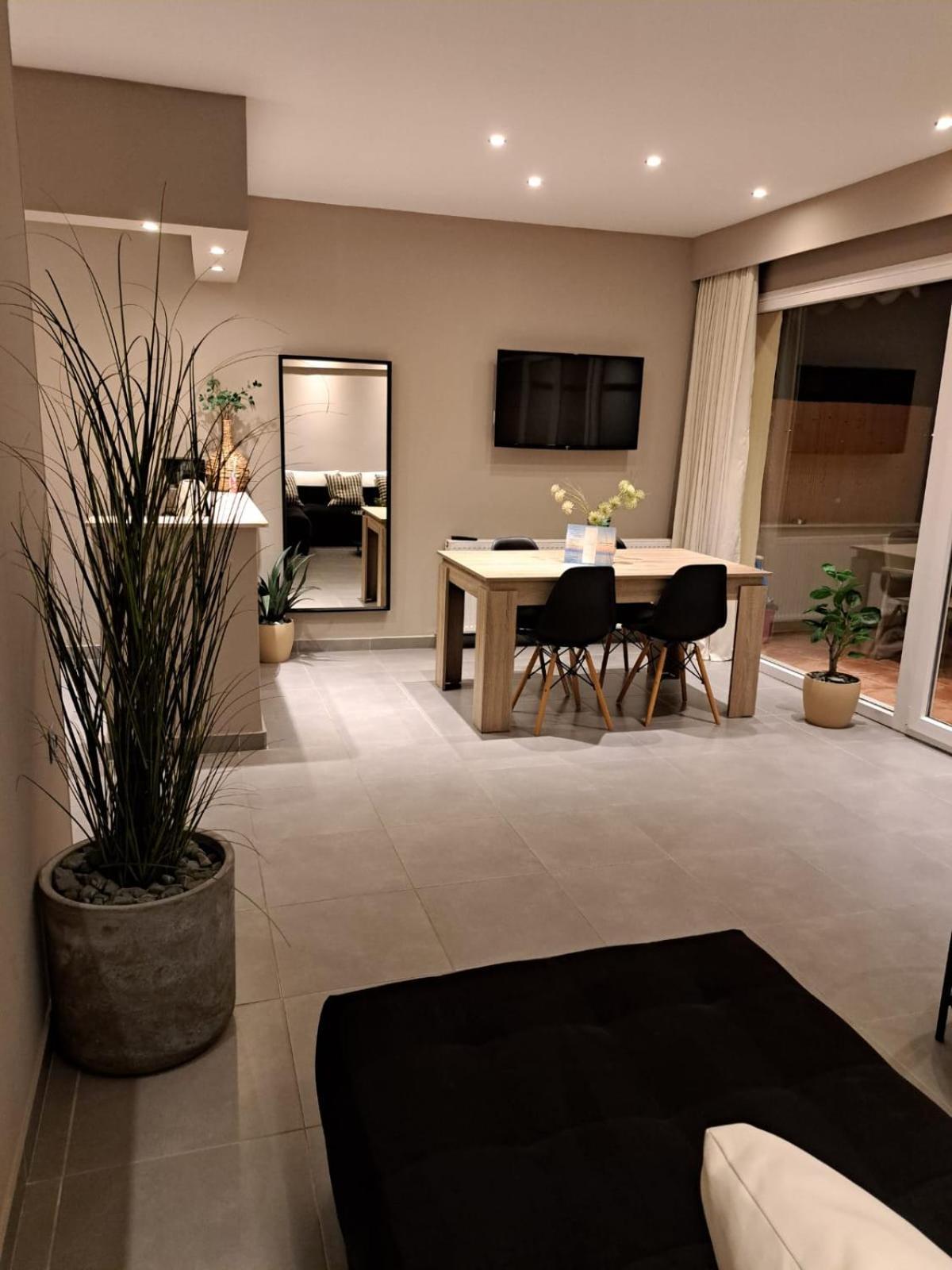 Guest House Del Mar Nea Iraklitsa エクステリア 写真
